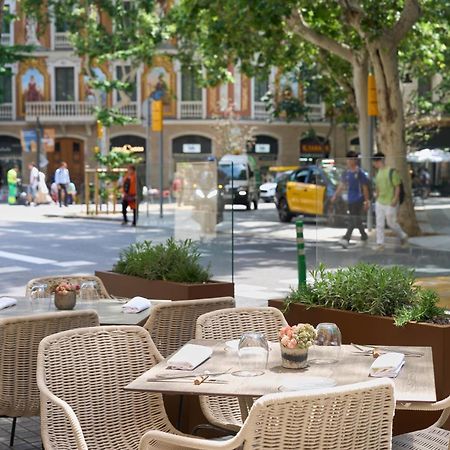 Hotel Catalonia Eixample 1864 Barcellona Esterno foto