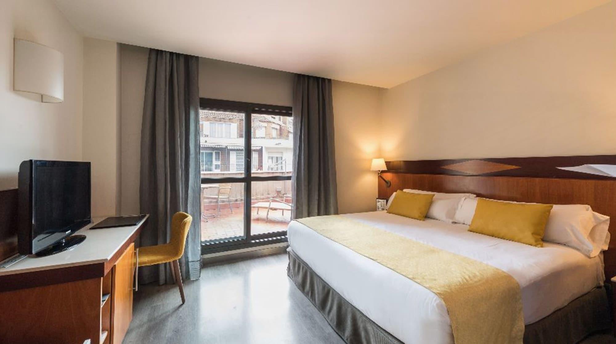 Hotel Catalonia Eixample 1864 Barcellona Esterno foto