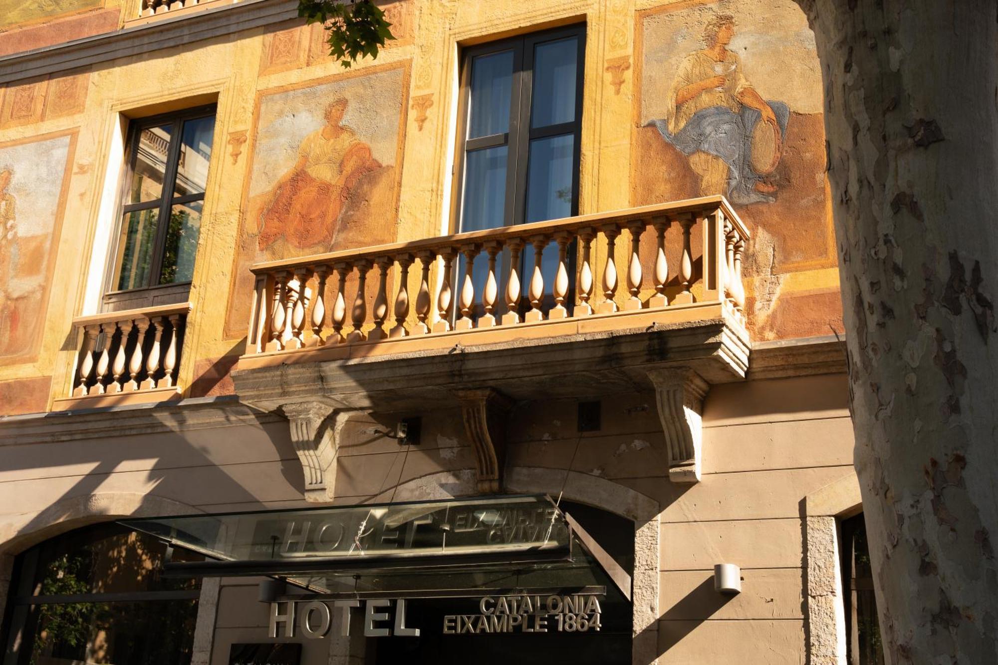 Hotel Catalonia Eixample 1864 Barcellona Esterno foto